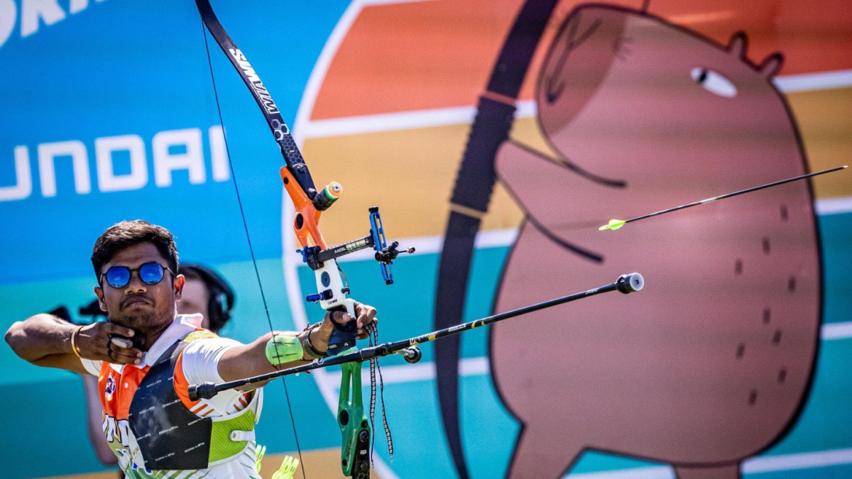 Andhra CM, Governor congratulate Dhiraj on Archery World Cup double gold
