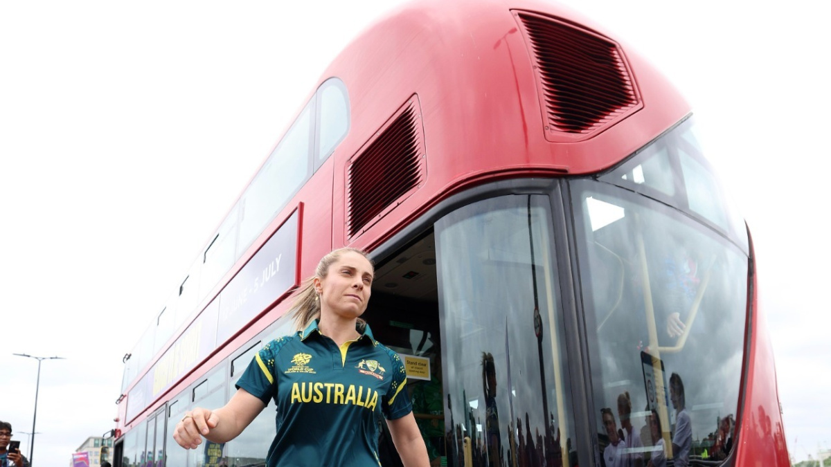 Australia captain Molinuex says losing the tag of defending champions can ‘free them up if they harn