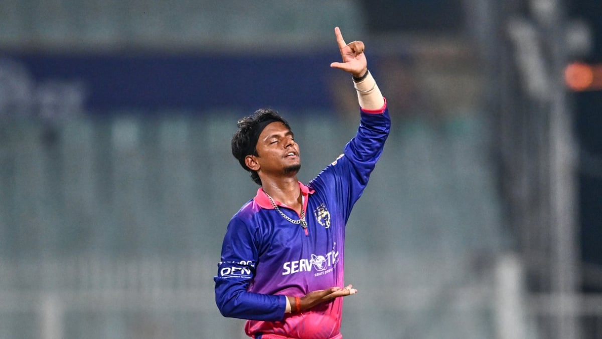 Bengal T20 League: Siliguri Strikers seal last semifinal spot as Season 3 enters decisive phase (Ld)