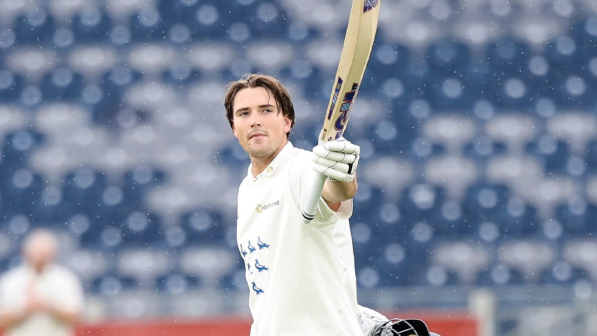 Coles earns maiden call‑up as England name 17‑member squad for T20Is against India