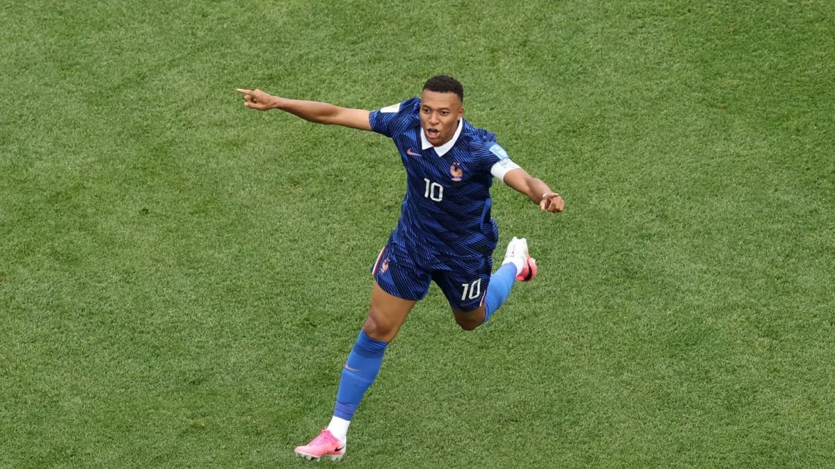 FIFA WC: Mbappe dazzles in 100th international as France punish Iraq 3-0 in Group I