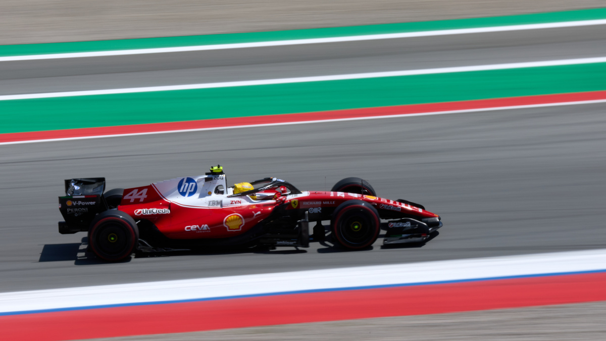 Formula One cuts carbon footprint by 35%, remains on course for net-zero target by 2030