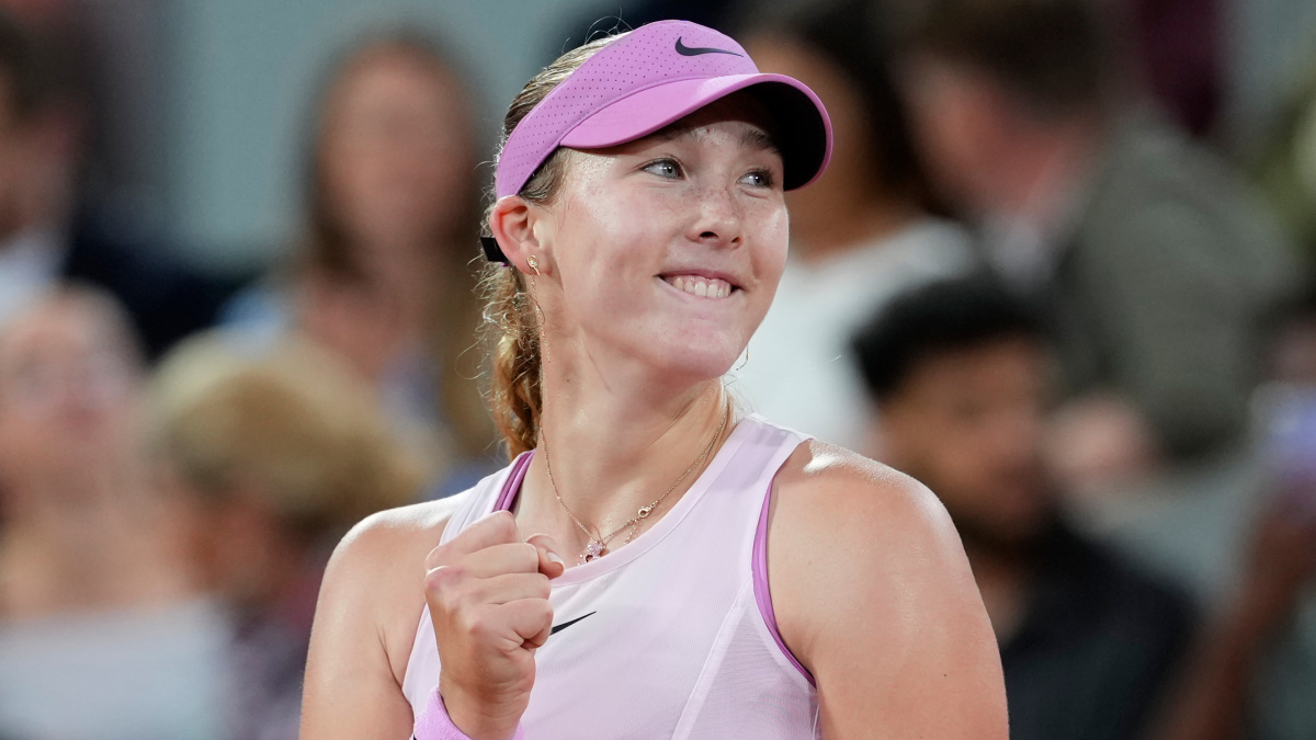 French Open: Andreeva storms into semifinals with ruthless win over Cirstea
