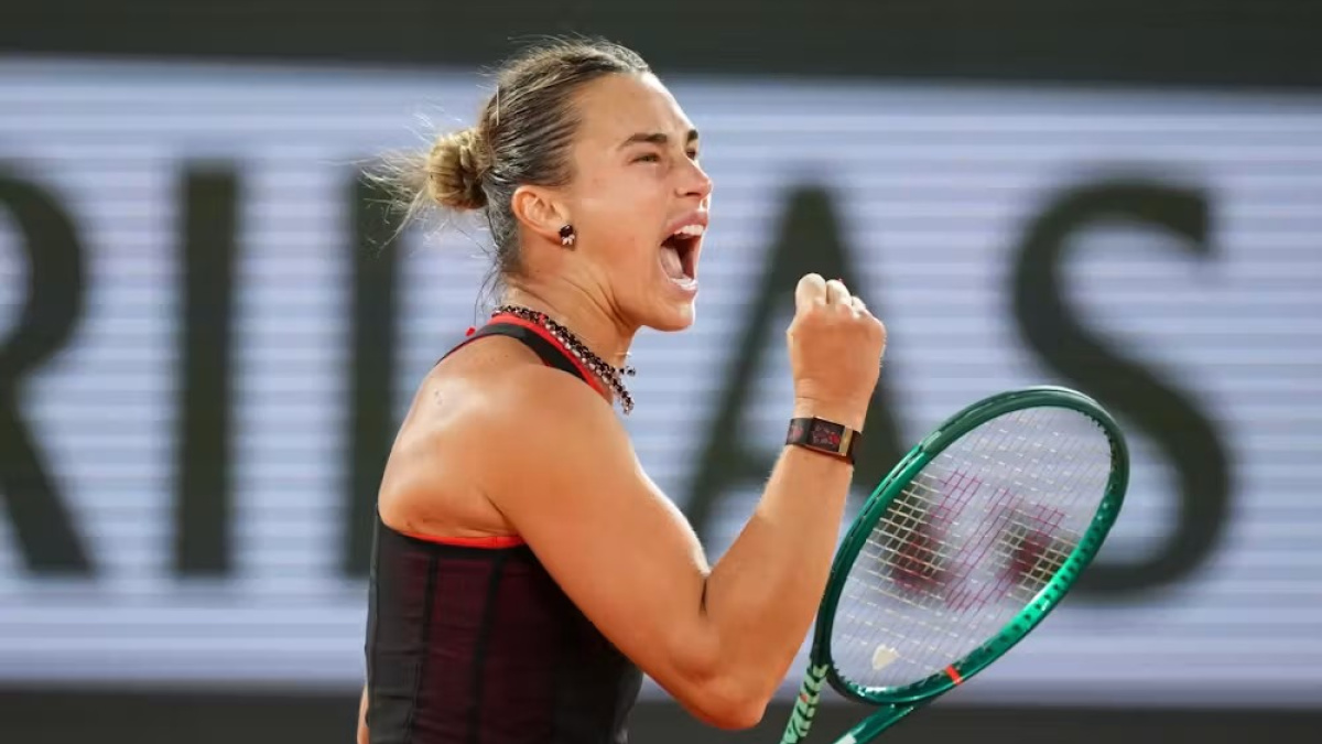 French Open: Sabalenka beats Osaka to reach 14th consecutive major QF