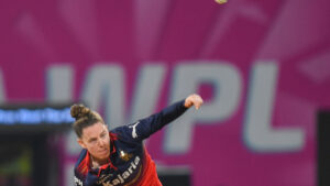 Linsey Smith crowned new No. 1 bowler ahead of Women’s T20 WC