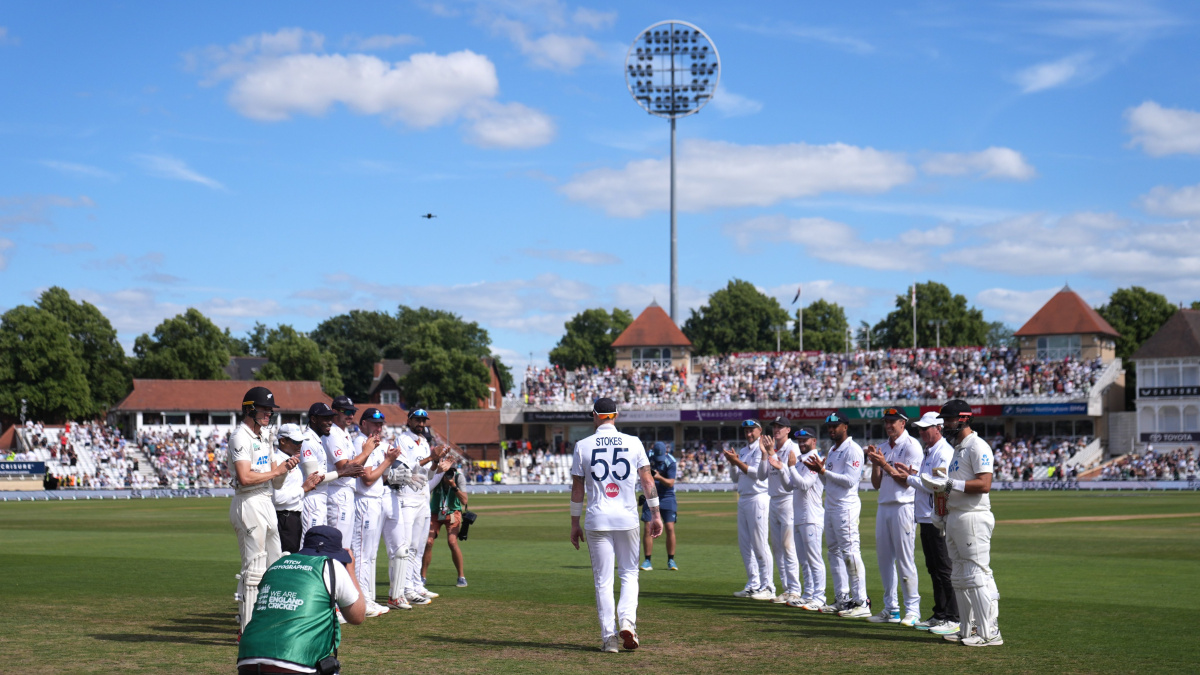 New Zealand join England in emotional guard of honour for retiring Ben Stokes at Trent Bridge