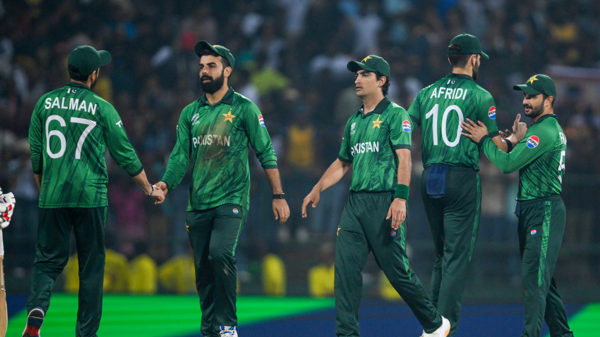 Pakistan cricket is going down fast, lament former stars after loss to Australia
