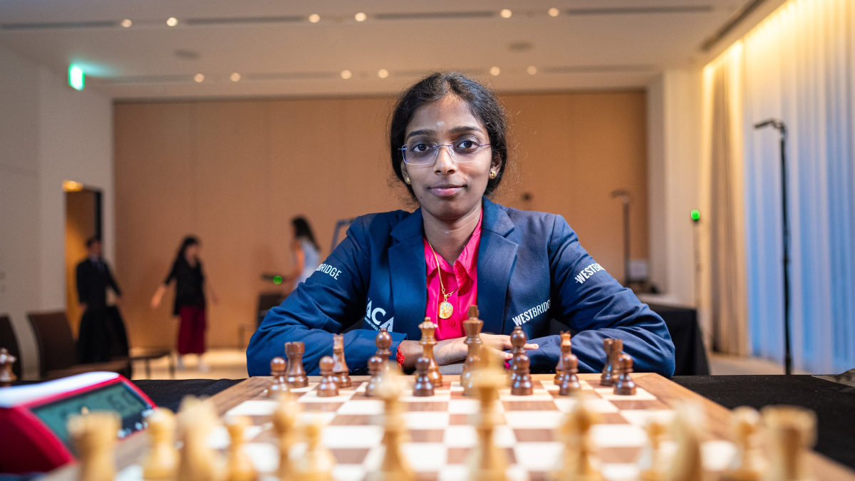 Sister Vaishali follows in Praggs footsteps, wins WR Womens Chess Tour in Tokyo