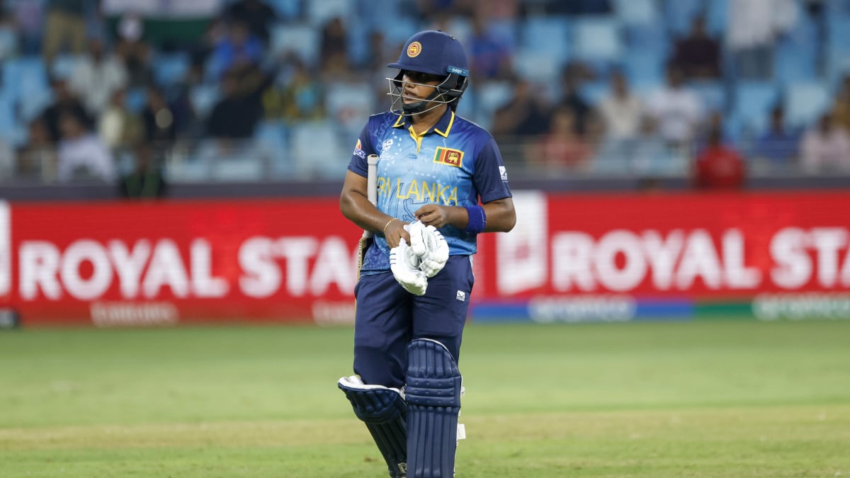 Womens T20 WC: Athapaththus blazing start, Nilakshikas calm finish keep Sri Lankas semis hope alive