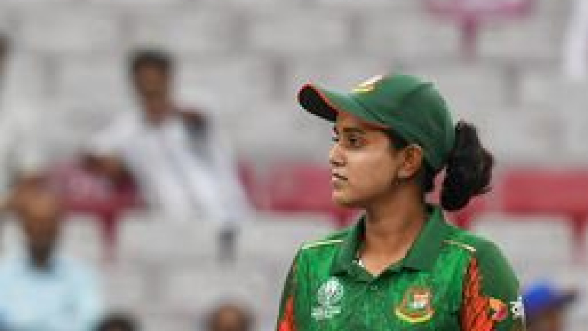 Womens T20 WC: Bangladesh elect to bat against Pakistan in must-win clash