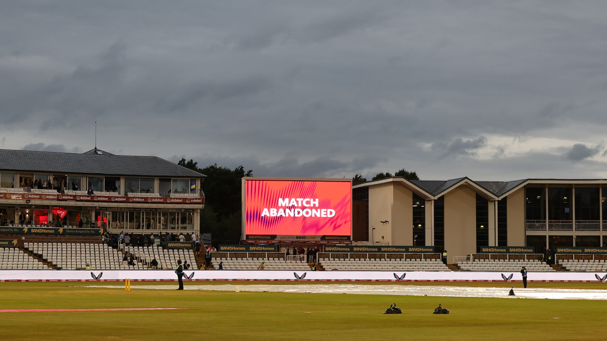 1st T20I:  Series opener between India and England called off after first innings due to rain