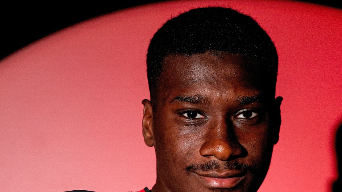 AC Milan bolster defence with signing of French youngster Sankhoun Diawara