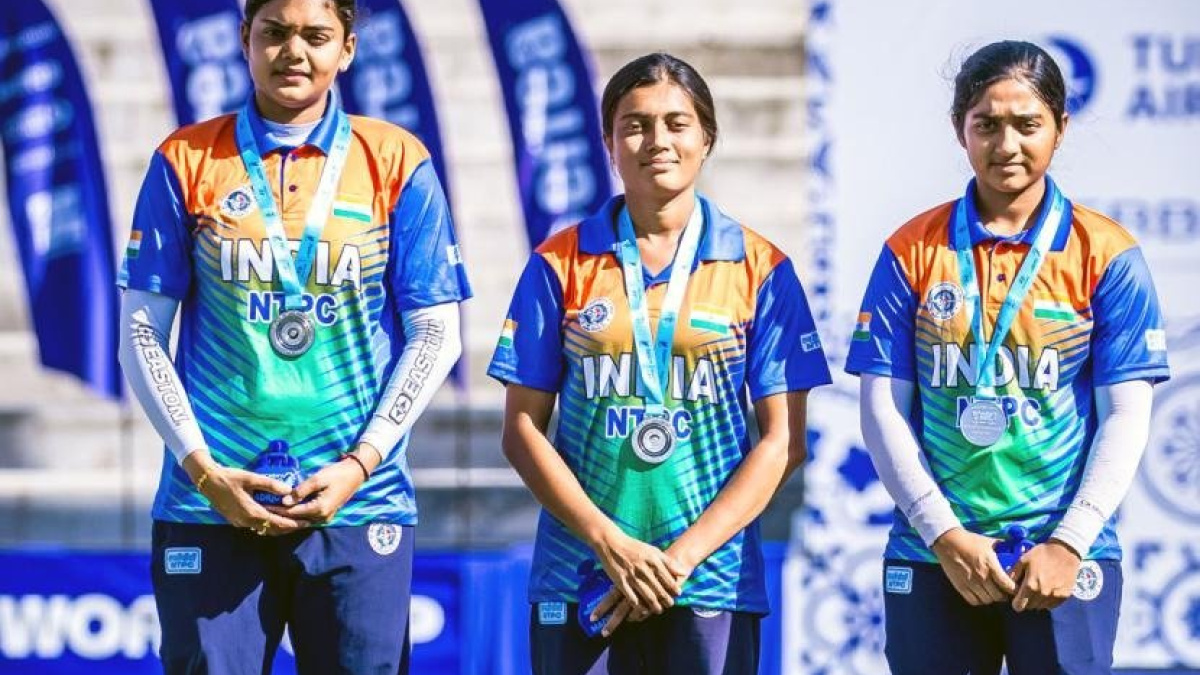 Andhra Pradesh CM congratulates Indian archery team for winning silver medal