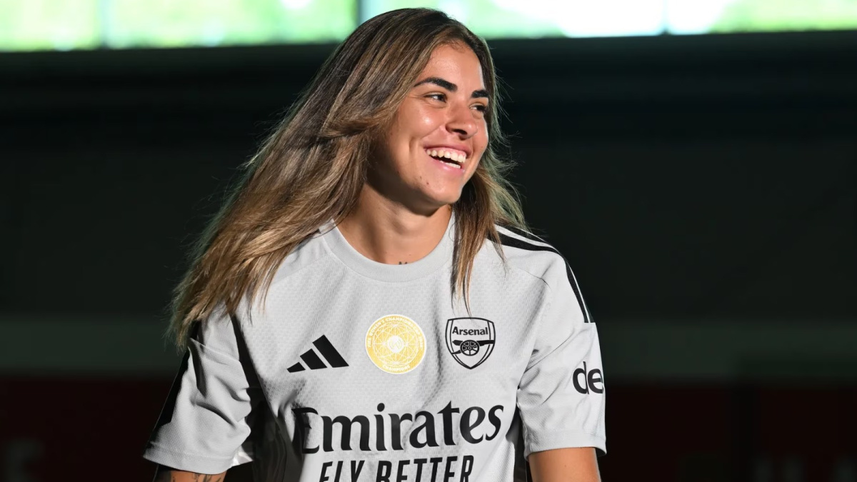 Arsenal sign Spain goalkeeper Misa Rodriguez on a free transfer
