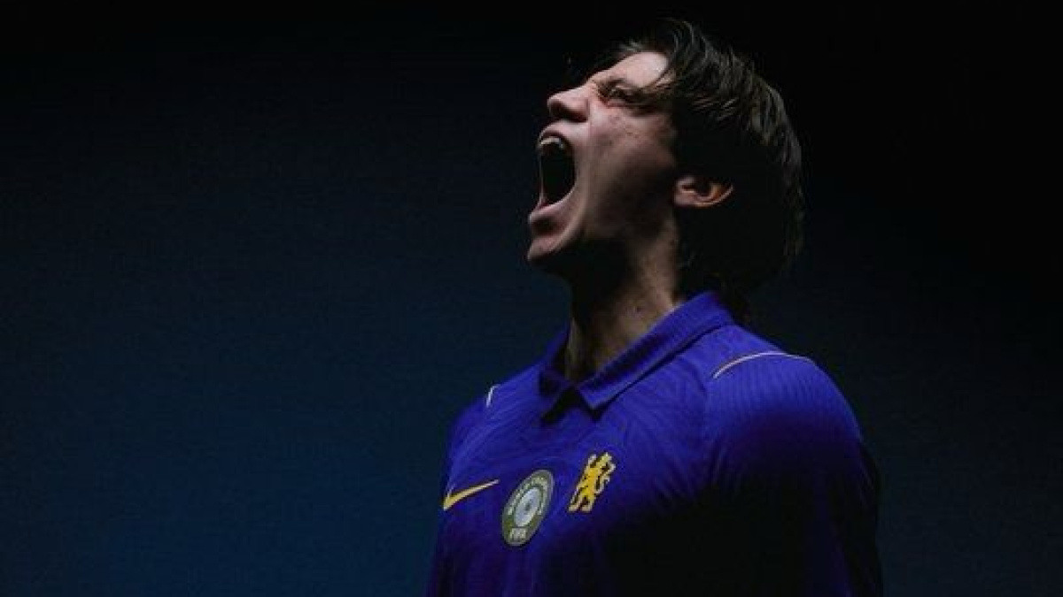 Chelsea sign Italy defender Marco Palestra from Atalanta on long-term deal