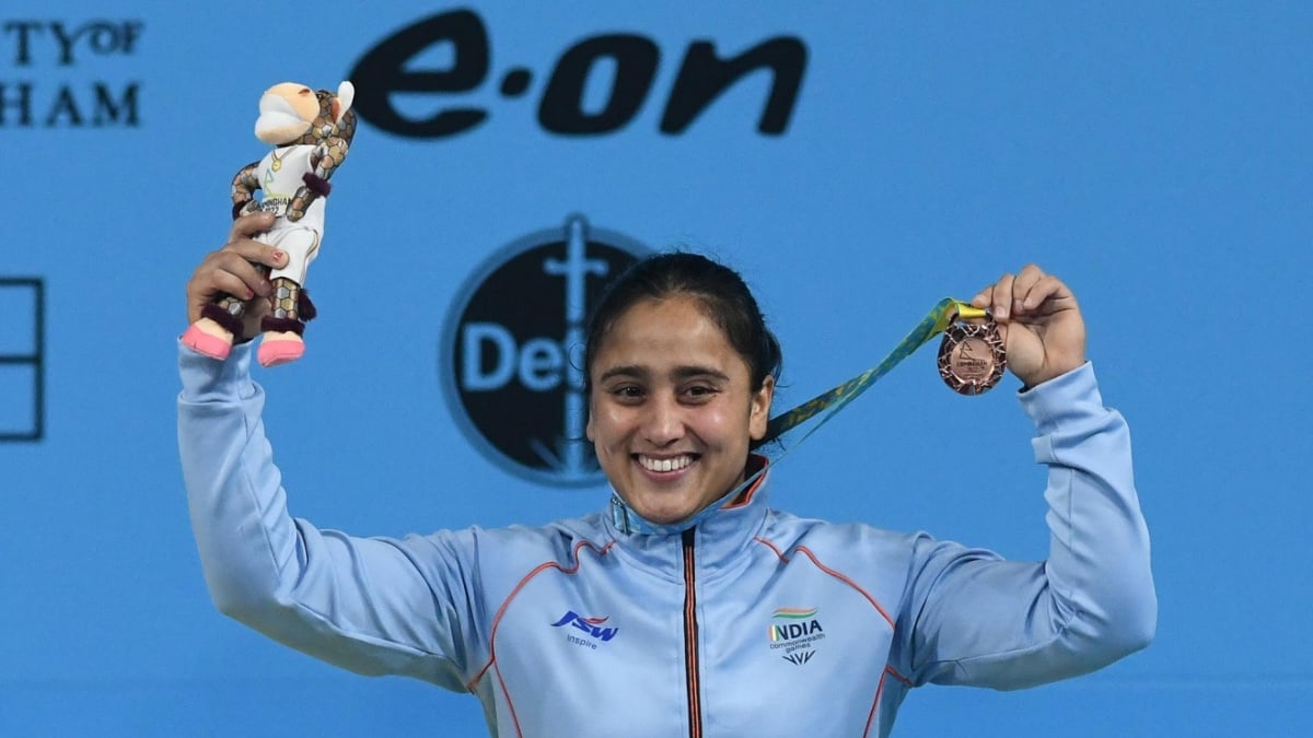 CWG 2026: Harjinder Kaur wins silver in women’s 69kg weightlifting