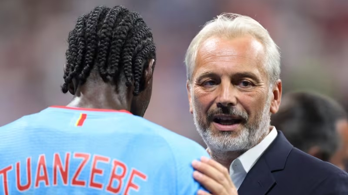 Double blow for Congo: Coach Desabre informed of fathers death during press conference