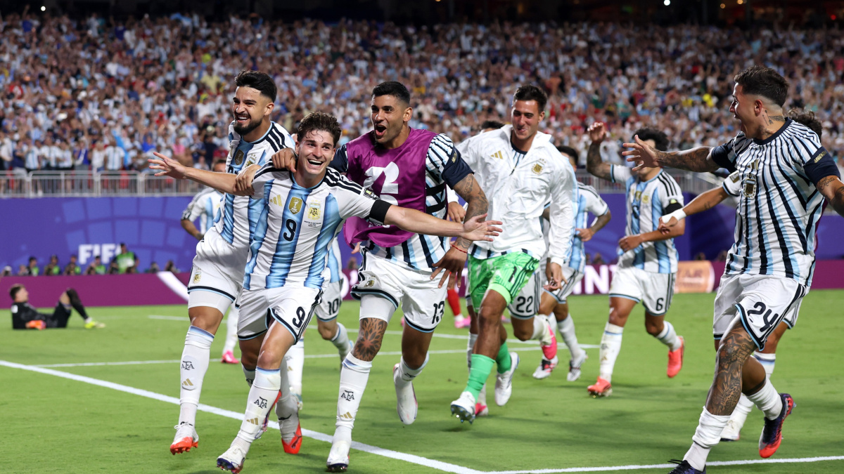 FIFA WC: Argentina down 10-man Switzerland to set up SF with England