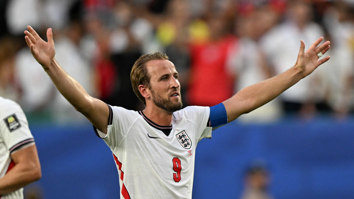 Harry Kane is Englands best striker ever: Hurst backs Three Lions captain ahead of semi-final