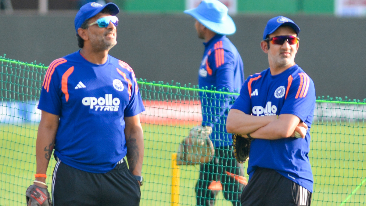 India batting coach Kotak defends Rohits form; dismisses Kohli-Gambhir rift rumours