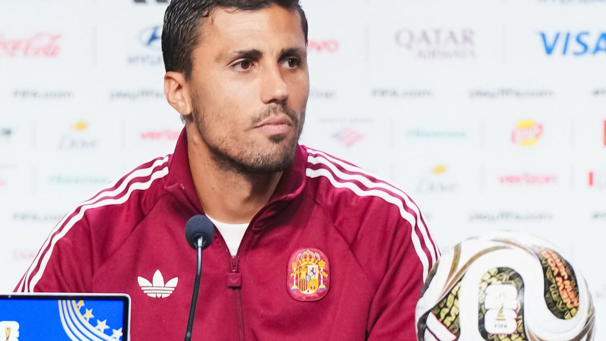 ‘Anything can happen’: Maresca refuses to rule out Rodri exit from Man City