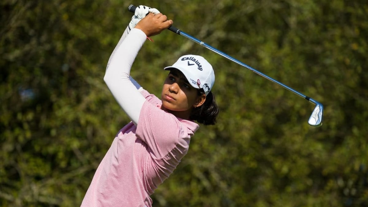 Golf: Diksha leads Indian challenge at London Championship