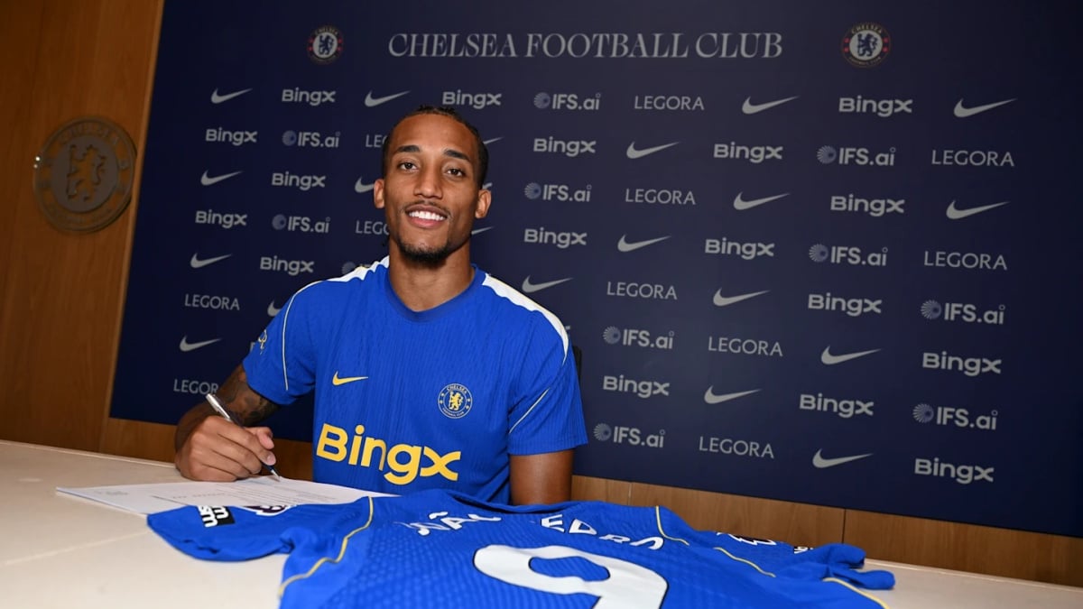 Joao Pedro commits long-term future to Chelsea with 2034 deal
