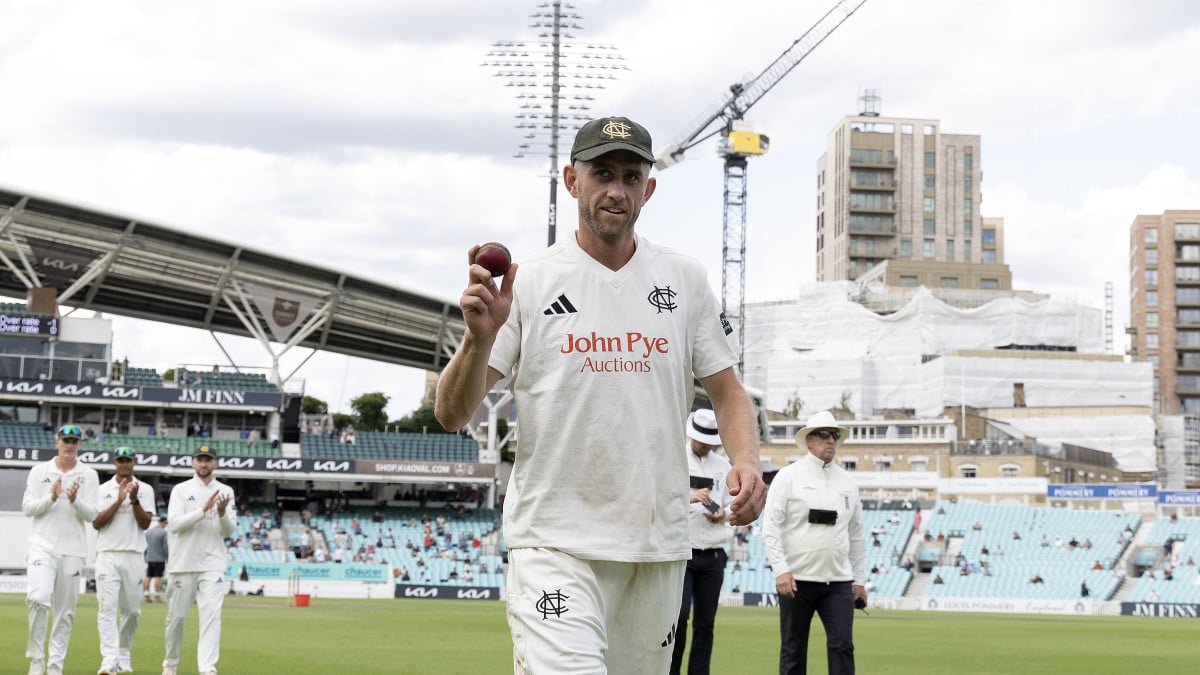 Olly Stone signs two-year contract extension with Nottinghamshire
