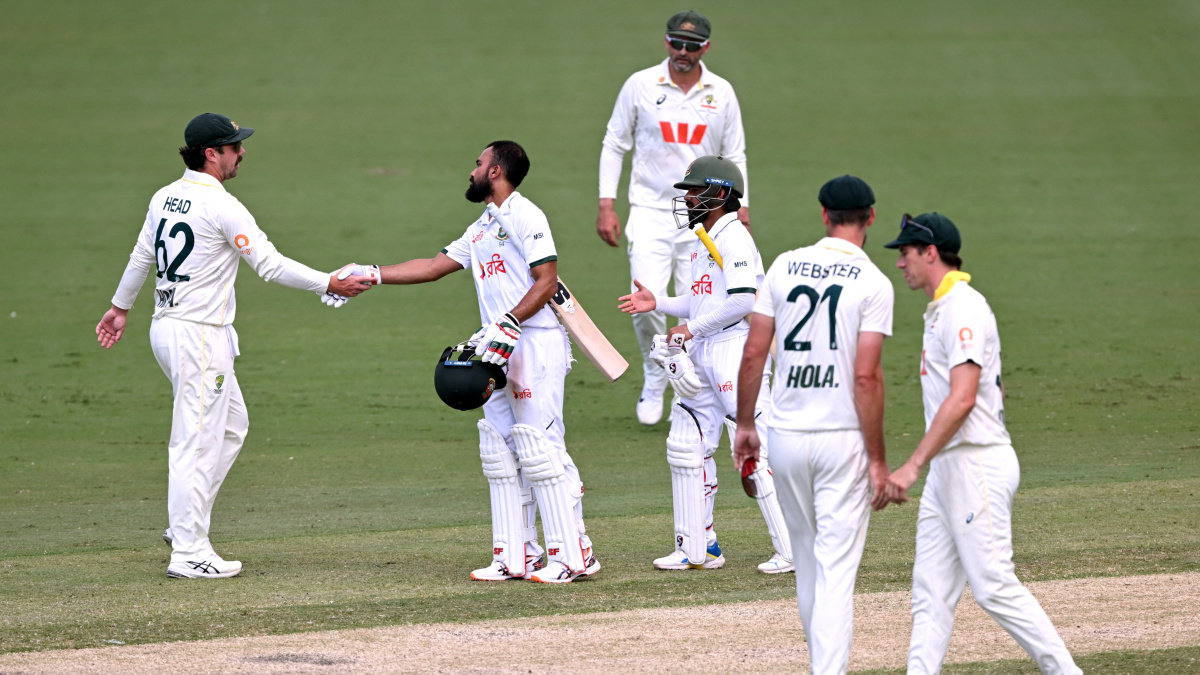 Ricky Ponting calls for change after Australias very embarrassing Bangladesh defeat