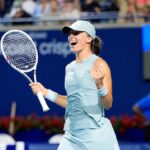 Swiatek holds off Svitolina; Rybakina beats Gauff to reach Toronto final
