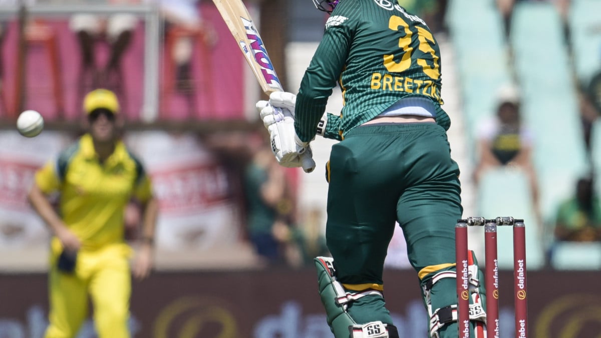 1st ODI: Breetzke, bowlers give South Africa a winning start against Australia in Durban