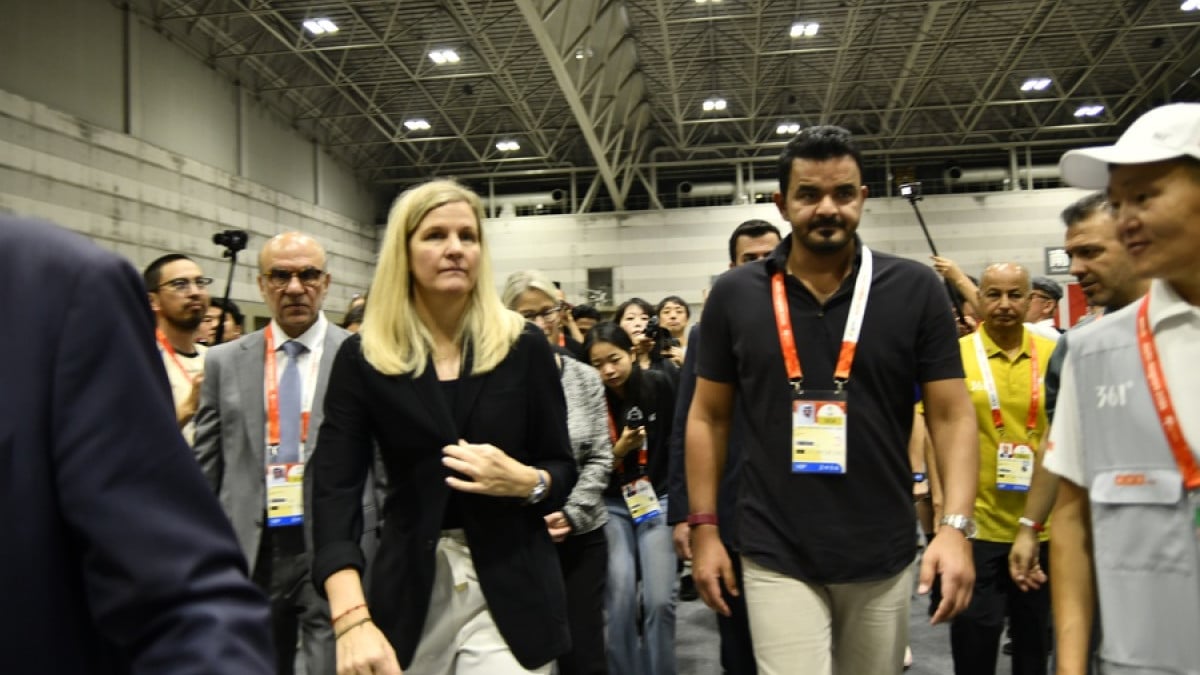 Asian Games: Athlete experience key to organising major sporting events, says IOC chief Coventry