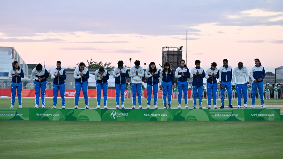 Asian Games: Womens cricket team wins first gold for India as male shuttlers assure medal (Round-up)