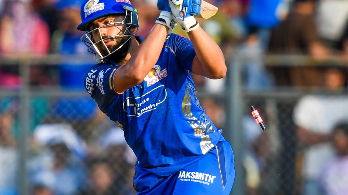 Couldnt process it for 10 minutes – Dhir recalls seeing his name in India ODI squad