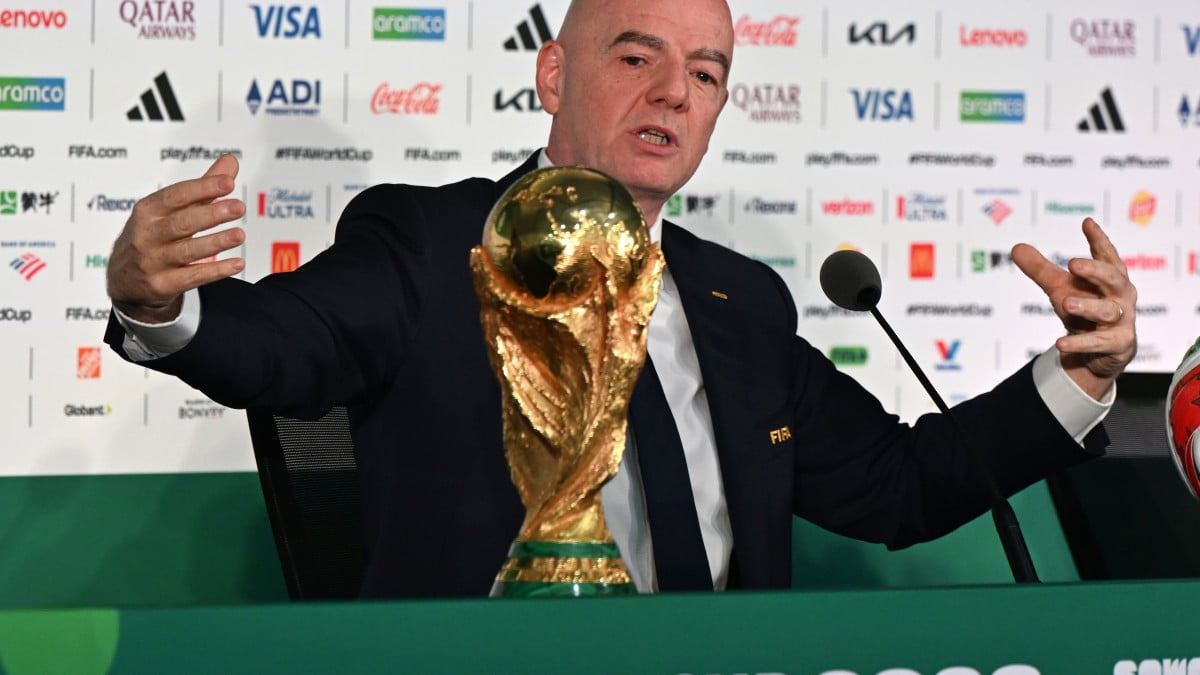 Infantino to seek re-election as FIFA president despite failed investment plan