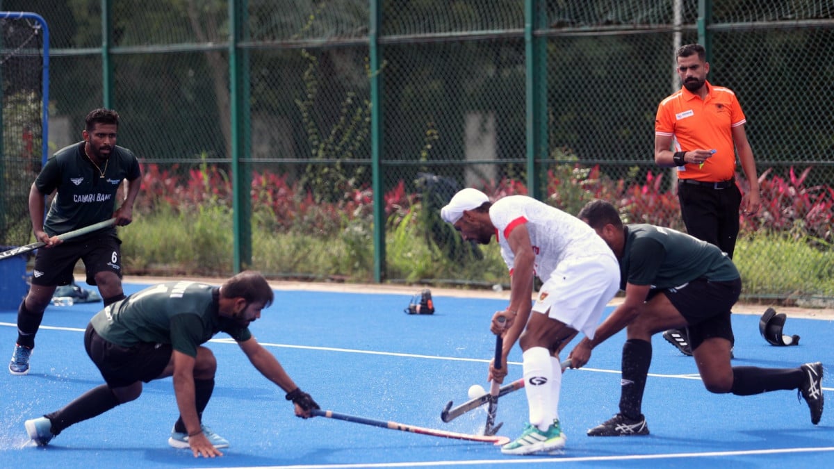 Sr Men Inter-Department Hockey: PSPB, RSPB, FCI, SAI win one-sided matches