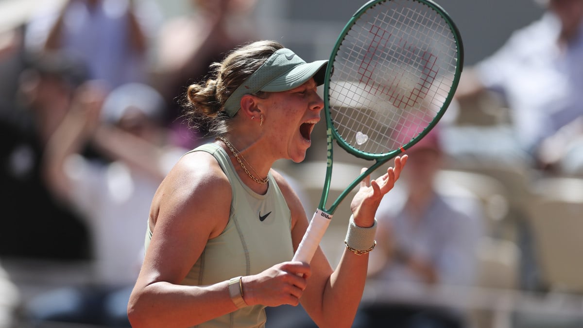 Tennis: Anisimova withdraws from Singapore Open with left wrist injury