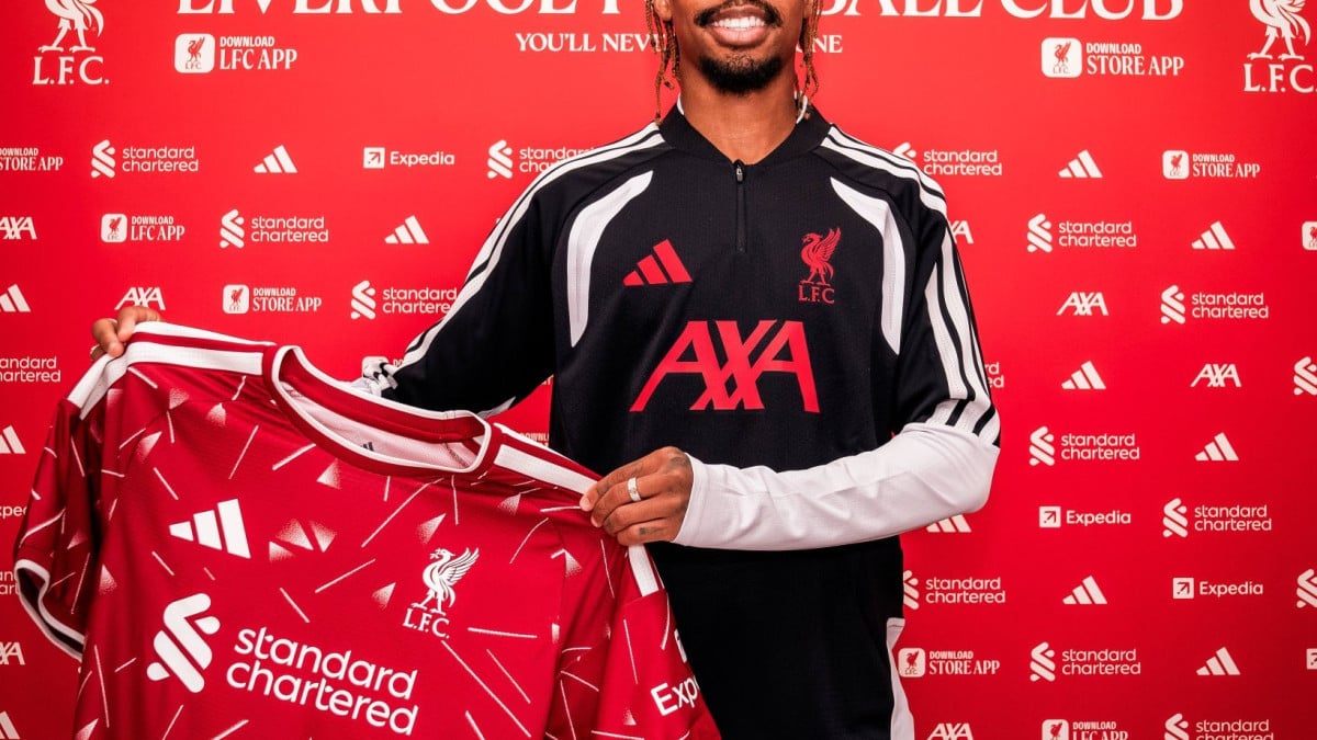 We are very happy with Bradley, says Iraola, hints at Barcolas debut for Liverpool