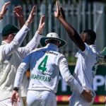 2nd Test: South Africa quicks push Australia to the brink despite Heads unbeaten fifty