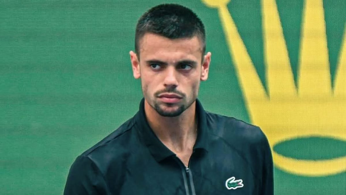 Arthur Gea retires from Shanghai QFs with injury; Fokina enters last-4