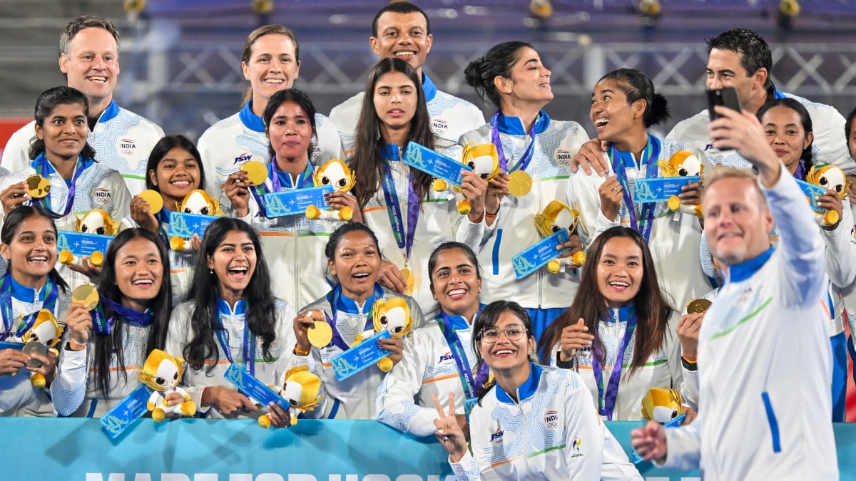 Asian Games: PM Modi praises Indian contingent, says performances brought immense joy