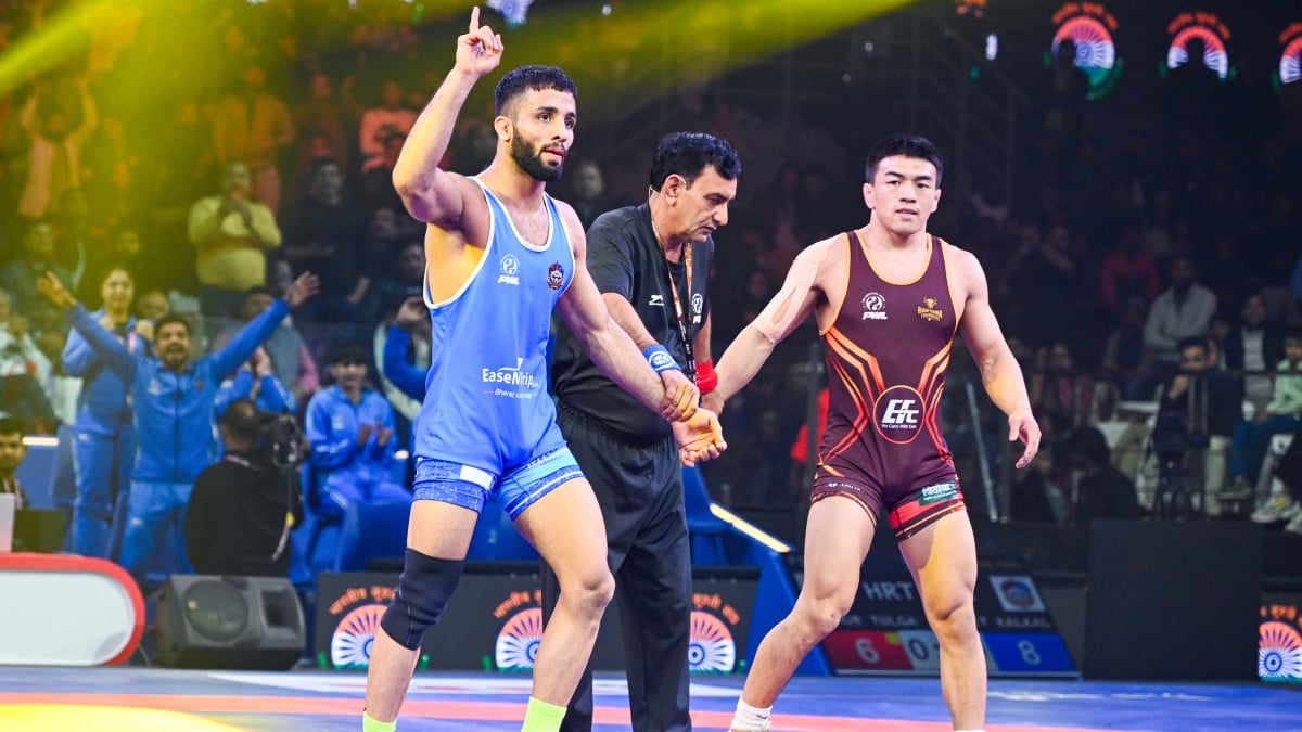 Asian Games: Sujeet enters 65kg freestyle wrestling final; Dipanshi to play for womens 50kg bronze 