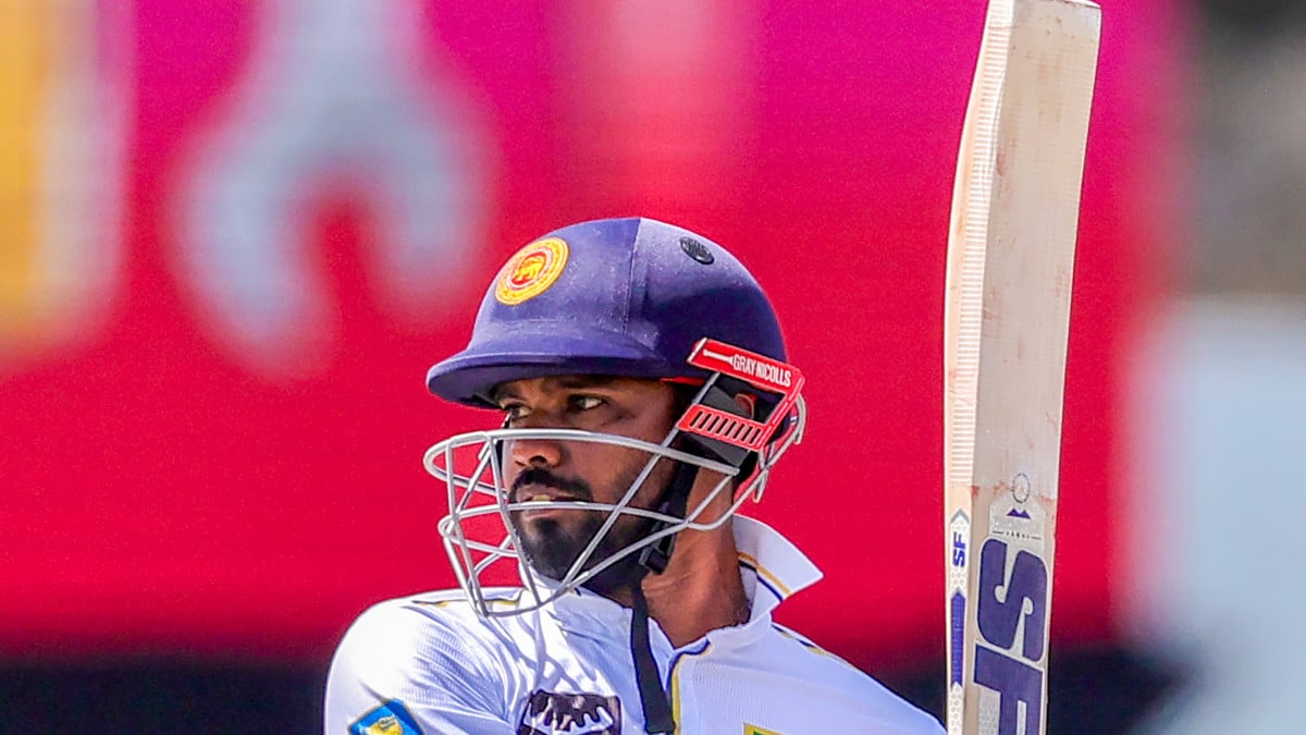 Dhananjaya de Silva steps down as Sri Lanka Test captain