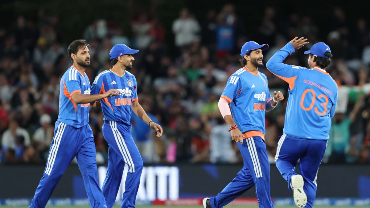 Dont chase anything; block outside noises: Morkel backs Bhuvneshwar after underwhelming return