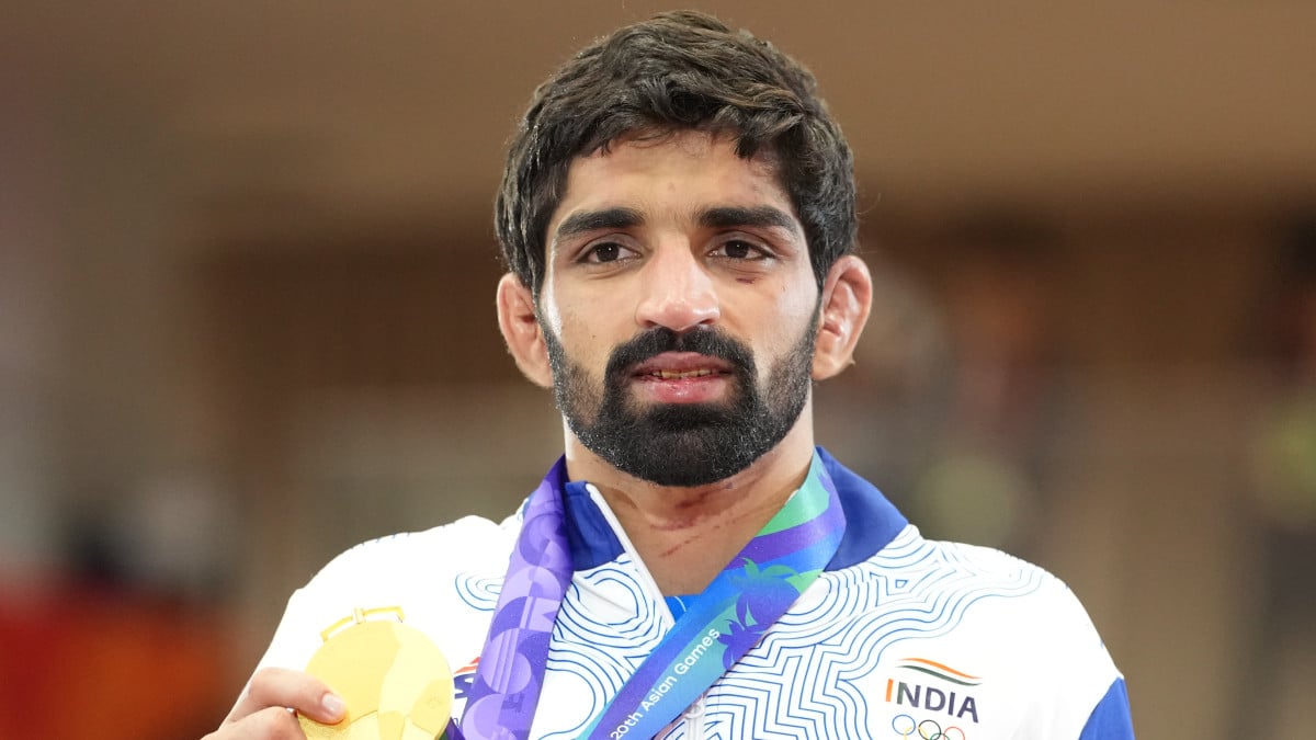 Dont watch any wrestlers video: How Aman stunned world champ to clinch Asian Games gold