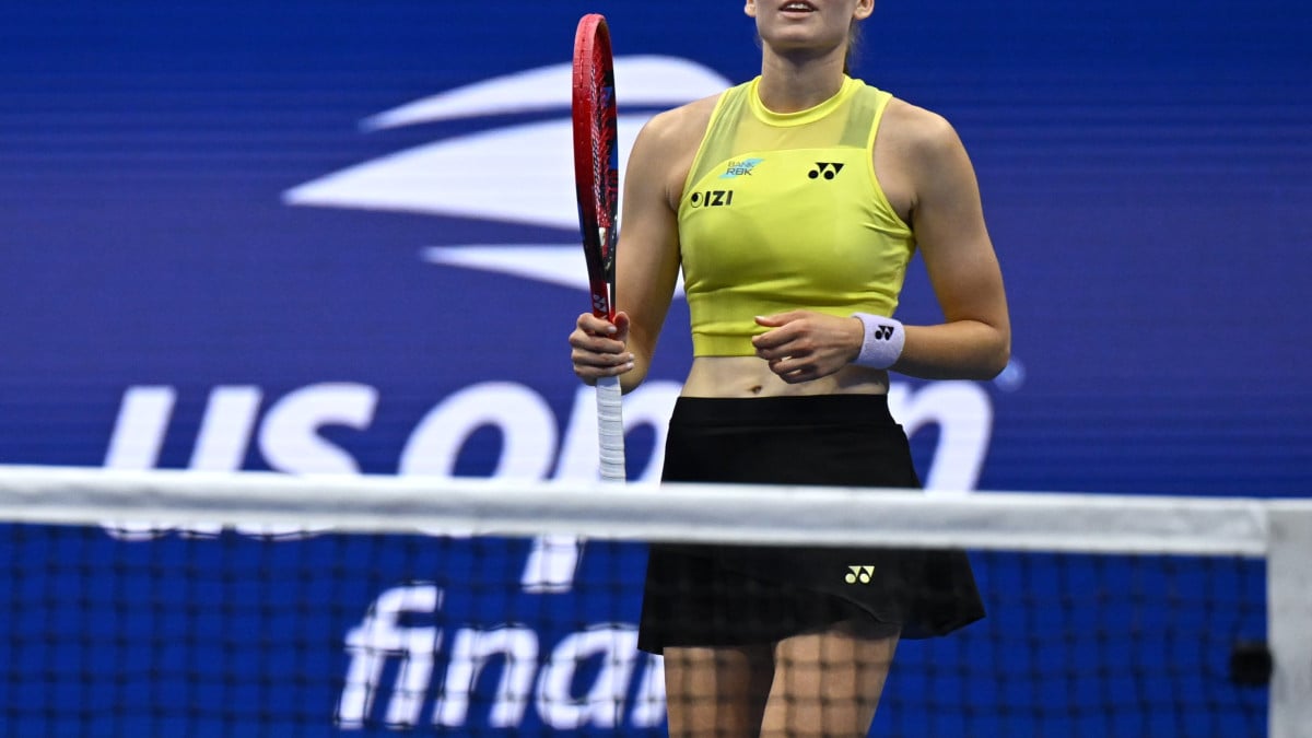 Elena Rybakina defends Ningbo title for fourth trophy of 2026
