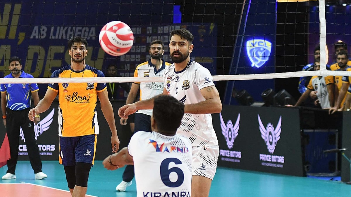 Haryana Hurricanes overcome Punjab AeroStrikers; Ayodhya Garjan sweep Tamil Titans in VCL Super 6