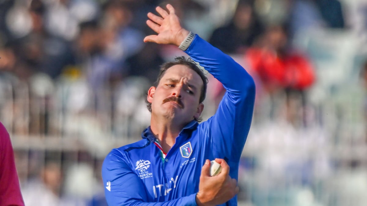 Italy all-rounder Ben Manenti joins Melbourne Renegades on two-year BBL deal