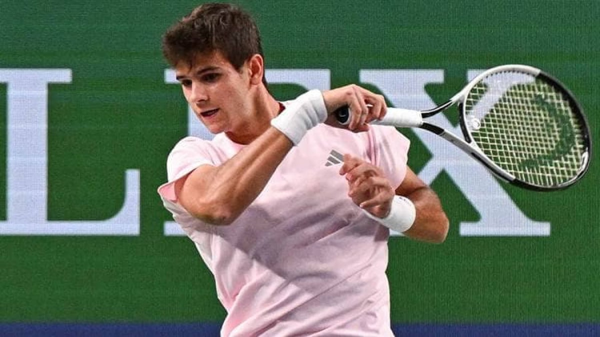Jodar sinks Ruud to become youngest Shanghai semifinalist