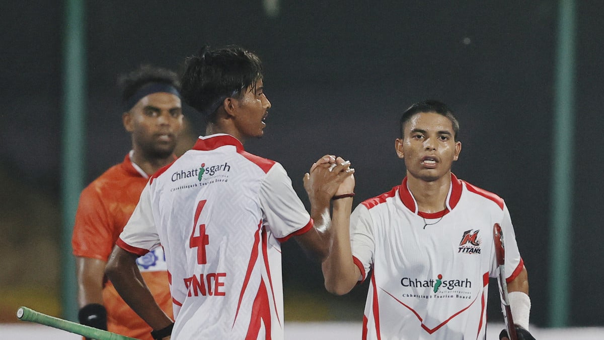 CHL 2026: Mainpat Titans beat Bailadila Bulls 3-1; to face Sanskardhani Strikers in final